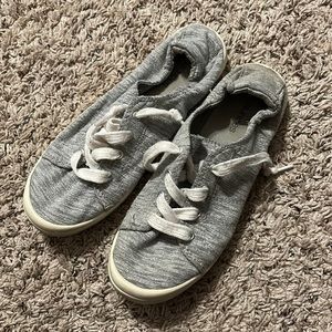 Maurice’s Mariah Tweed Sneaker